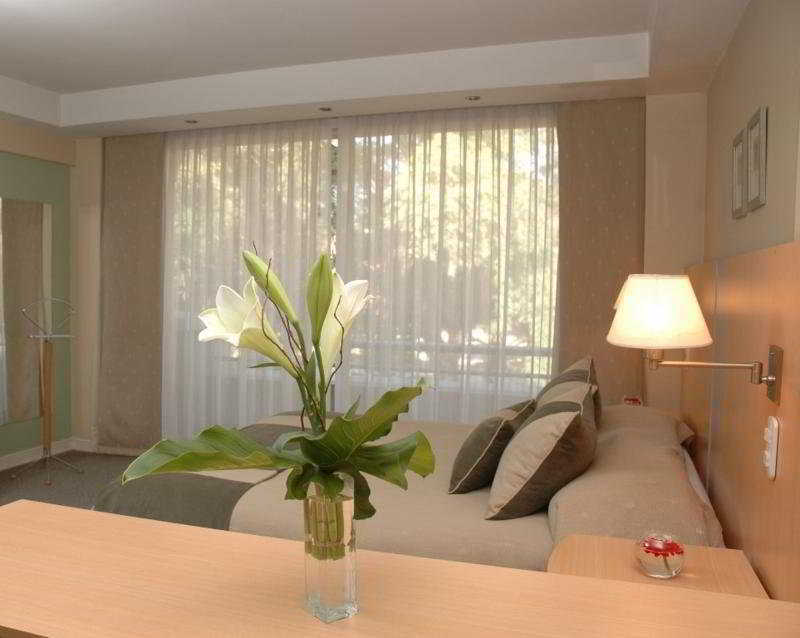 Portal Plaza Suites 멘도사 객실 사진